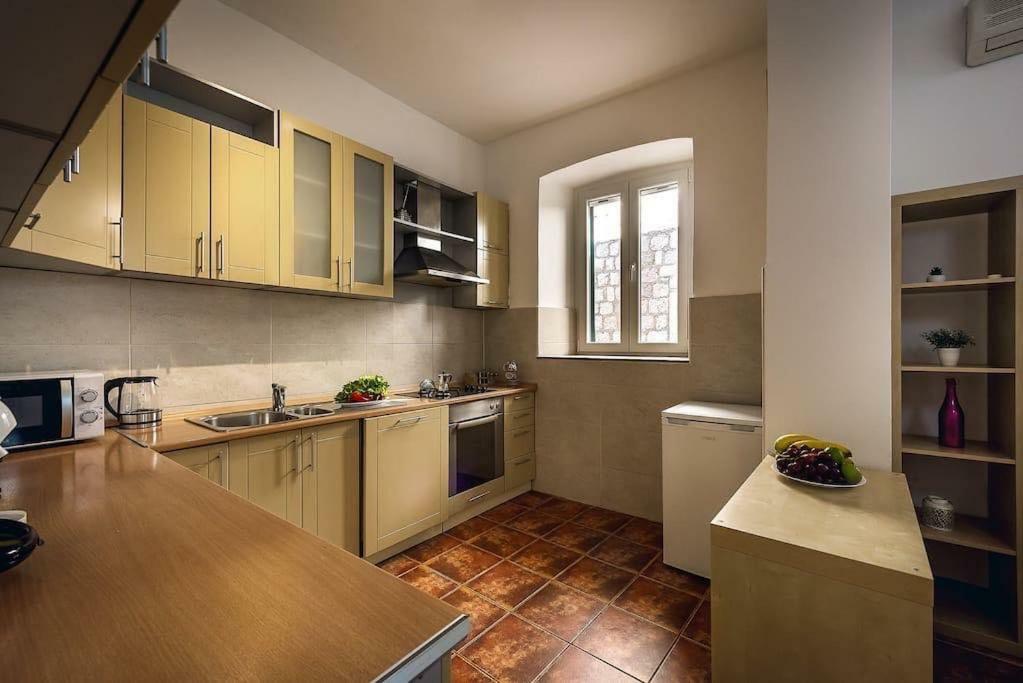 Old Town Experience Apartment Kotor Exterior photo